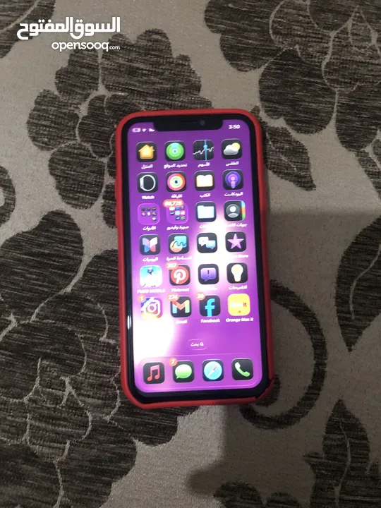 ايفون 11 بور