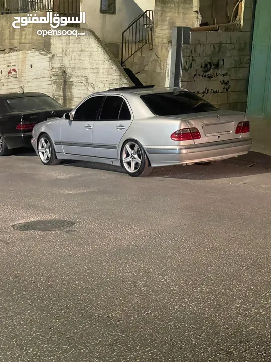 مرسيدس قرش ونص E270