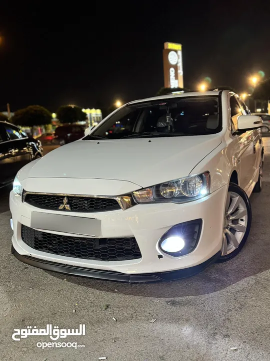 Mitsubishi lanser 2017