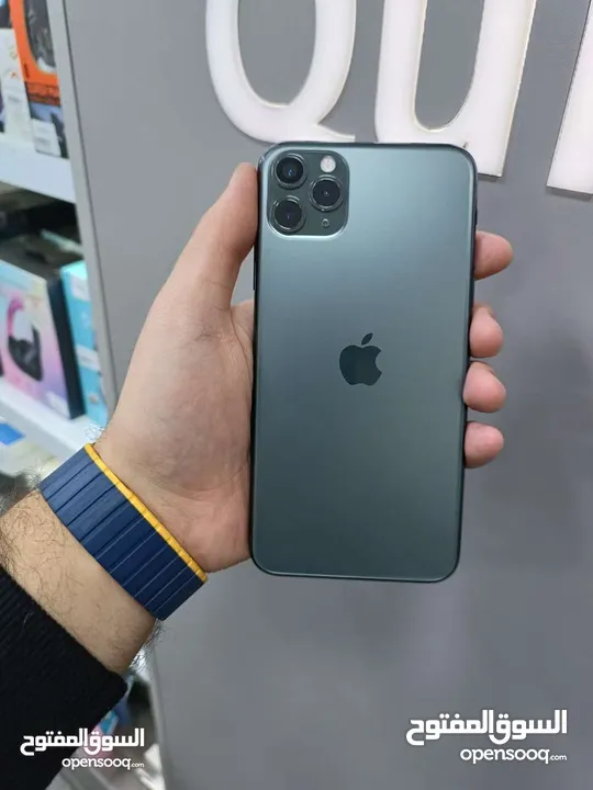 IPHONE 11 PRO MAX ( 256GB ) //// ايفون 11 برو ماكس ذاكرة 256 مستعمل وكاله