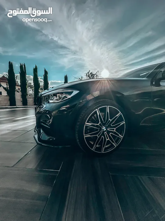 BMW 330i 2019
