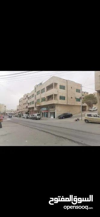 عمارة في حي القادسية للبيع موقع ممتاز وحيوي