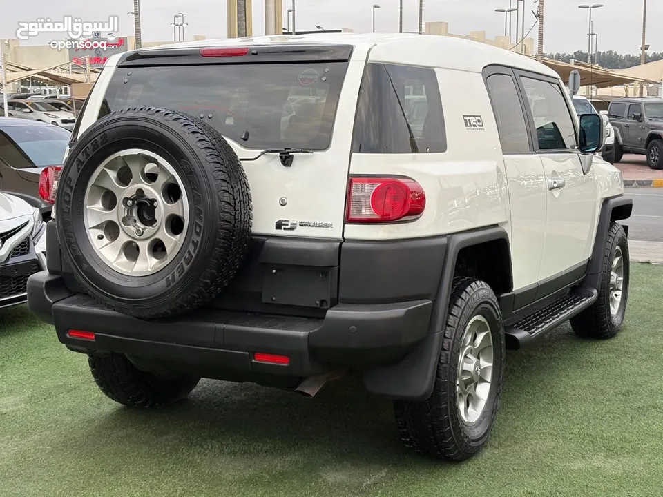 Toyota FJ 2013 GCC