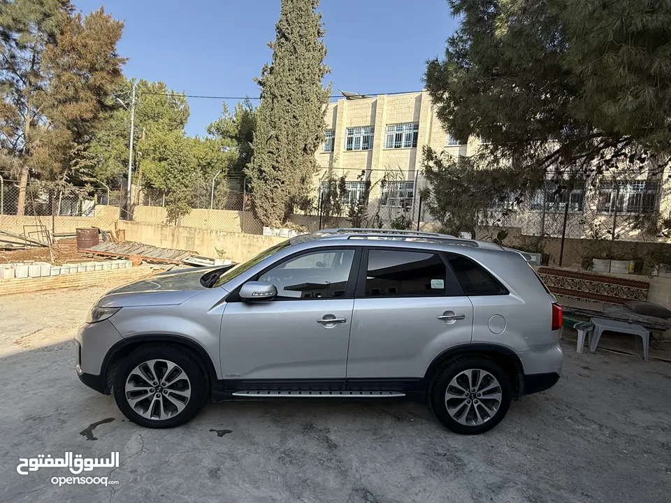 جب كيا سورينتو 2015 ولا ضربة ماشي 126 كيلو فقط 7 ركاب 4x4
