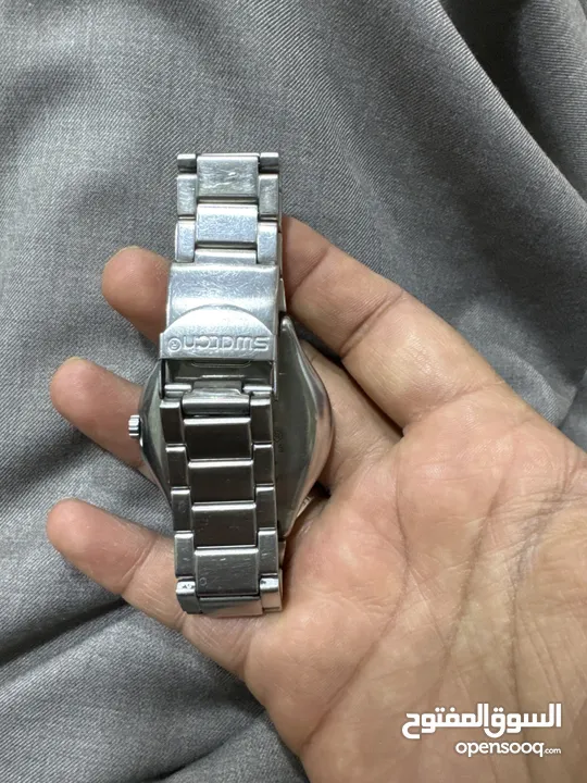 ساعة سواتش