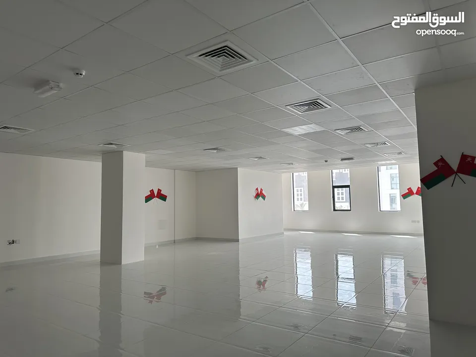 Brand New Office Space for Rent in Madinat Qaboos, One SFG مكتب للإيجار