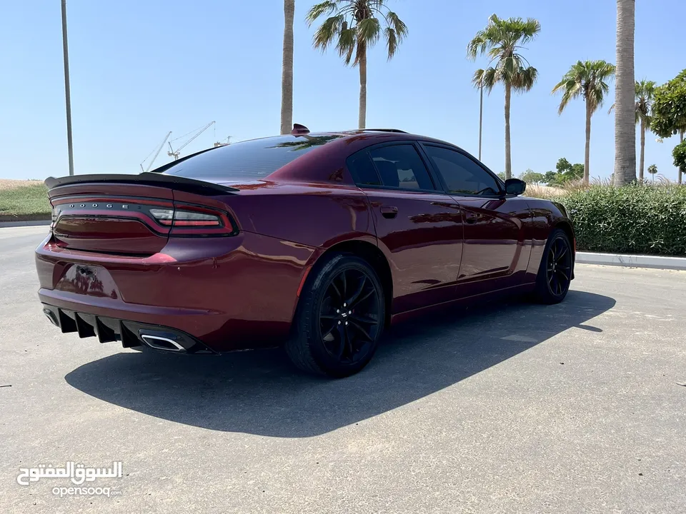 2017 dodge charger sxt v6 sunroof