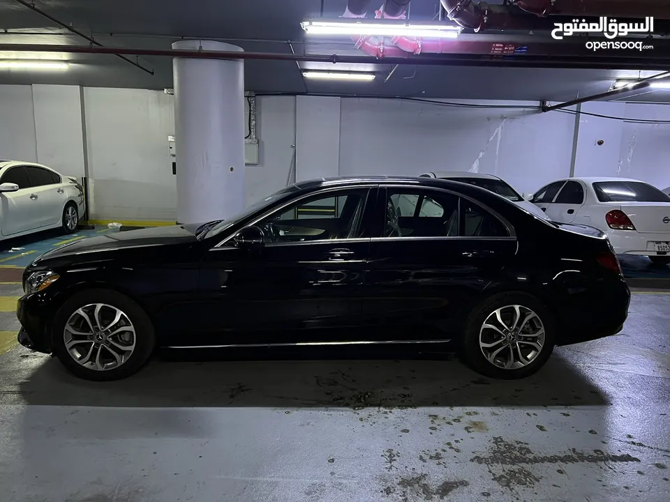 مرسيدس بنز  C300 2018   (67000 miles)   For sale in cash or installments through the bank only