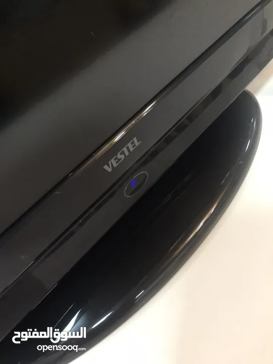 شاشة تلفزيون 60Hz بزبط للقيمنق ولكل اشي  30 انش فقط ب49.99 قابل للتفاوض