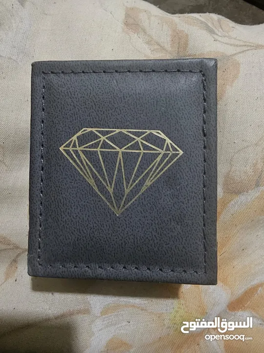 عقد ذهب عيار 18k + حجر القمر