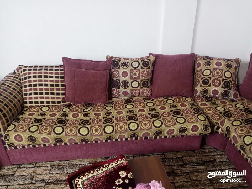 طقم كورنر خليجي نظيف للبيع