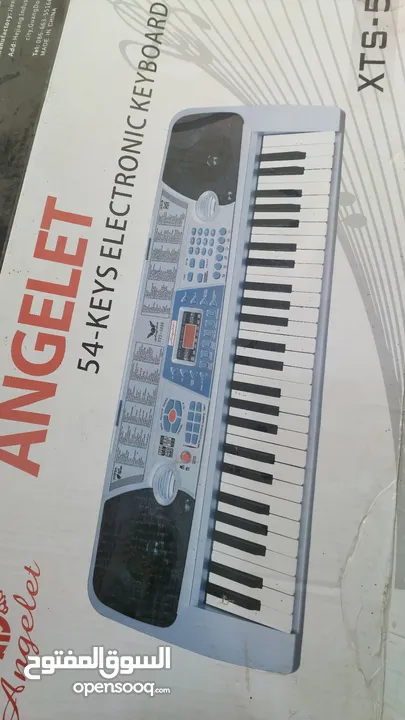 بيانو الكتروني