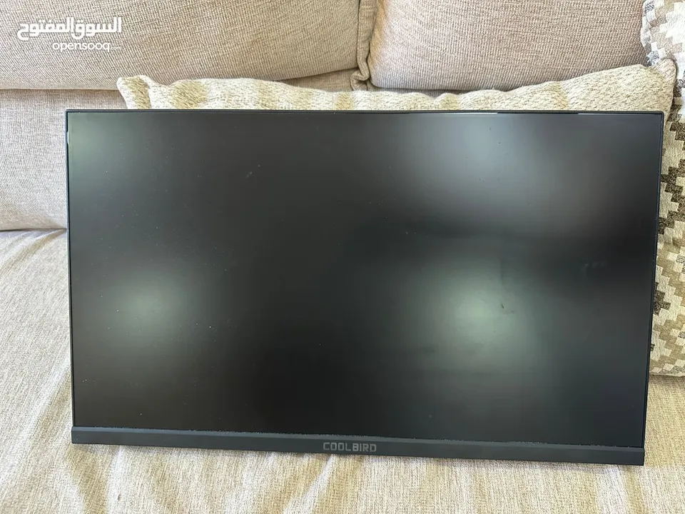 شاشة كمبيوتر 24"