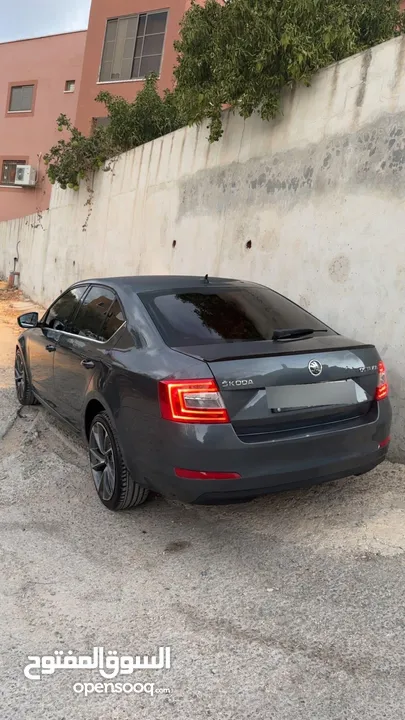 اوكتافيا 2015