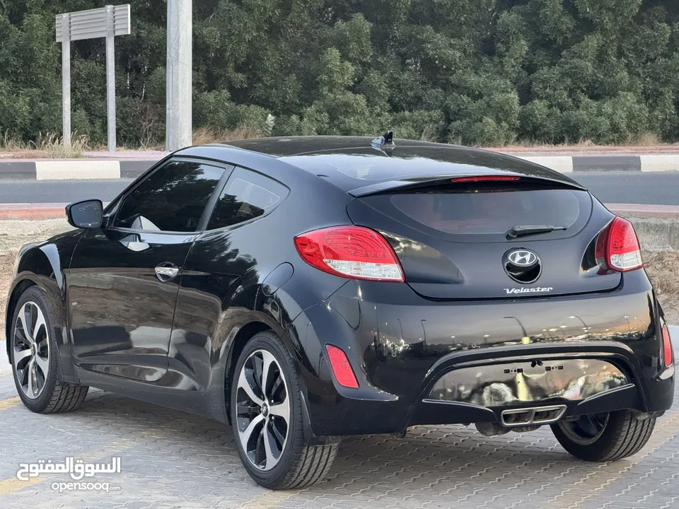 HYUNDAI VELOSTER 2017 GCC LINE NEW CONDITION