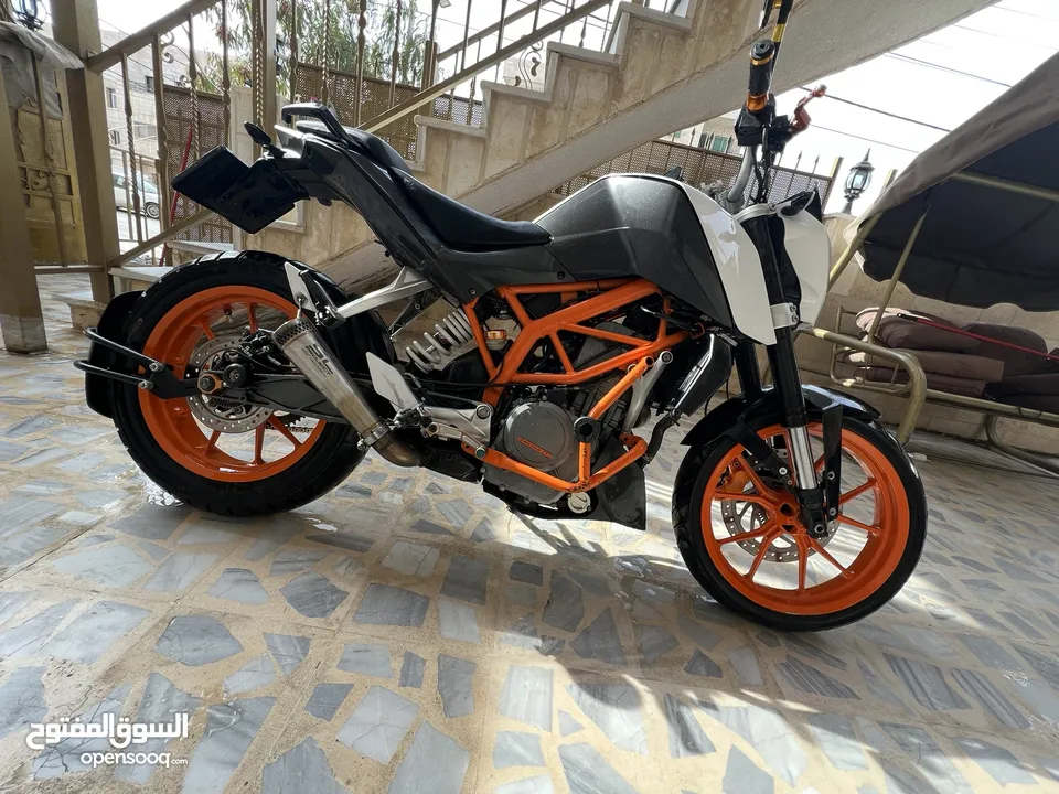 دراجة للبيع. KTM 390 DUKE بسعر حرق