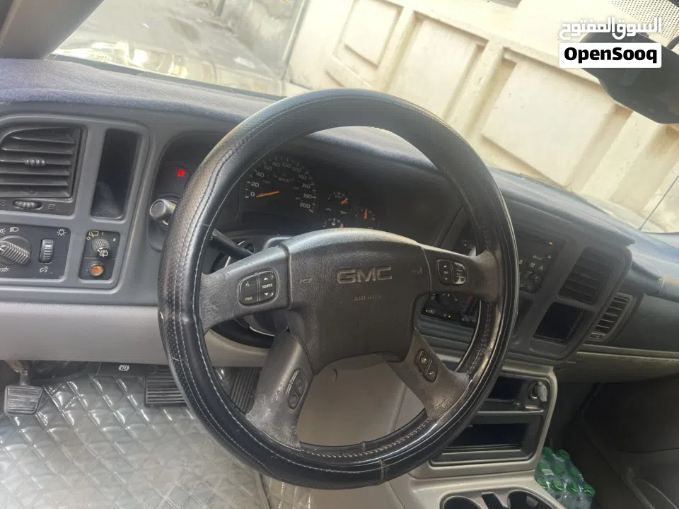 للبيع يوكن 2003