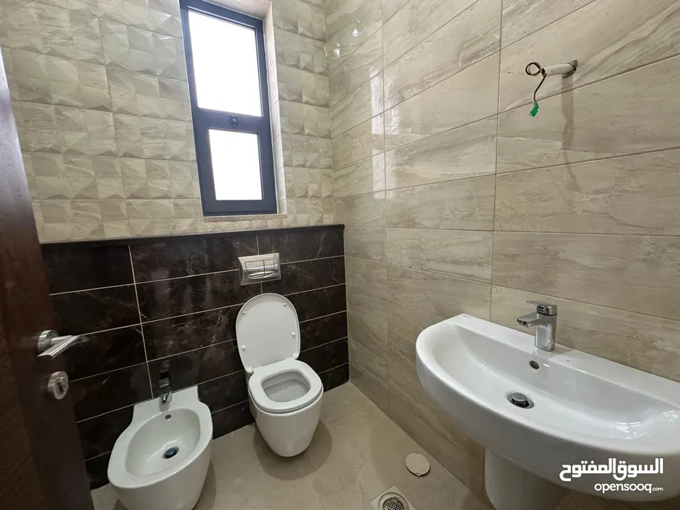 Villa for sale in Airport Road ( Property 42864 )-174782821