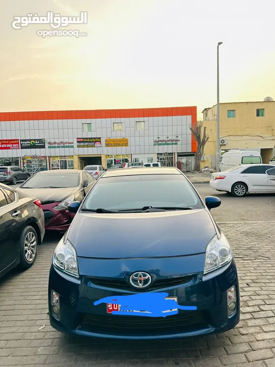 Toyota prius 2011 full options