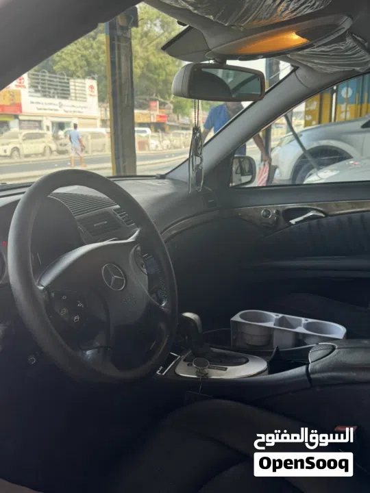 للبيع مرسيدس E320 2003 .