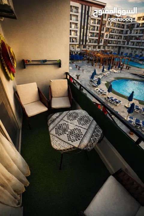 شاليه مفروش سوبر لوكس داخل Tiba Golden Resort – طيبة جولدن – الغردقة+بحر خاص و بول خاص و واي فاي