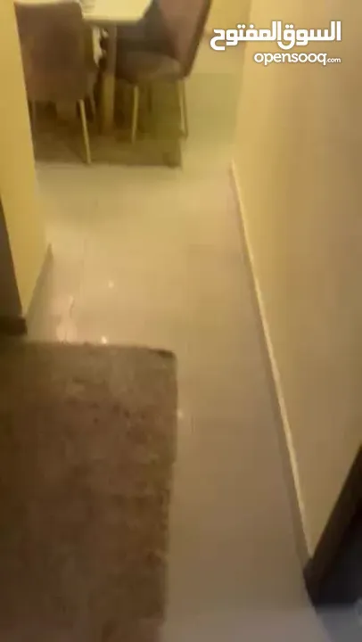 شقه للبيع الجبيهه شبه ارضي  حي ام زويتينه تشطيب سوبر ديلوكس البيع بداعي السفر