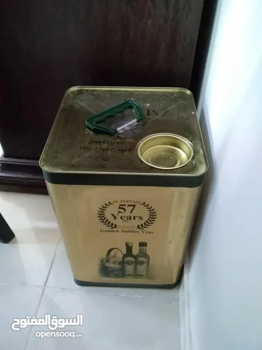يوجد كميه قليله من زيت العام فقط علا 47 دينار التنكه