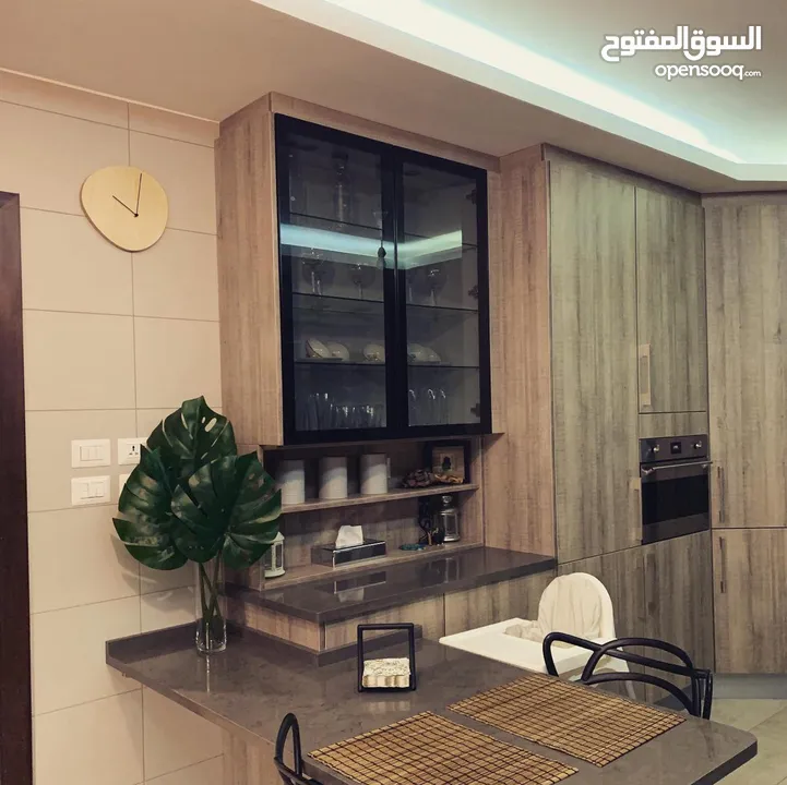 شقة مفروشة للإيجار في منطقة الدوار الرابع - ref: 14644