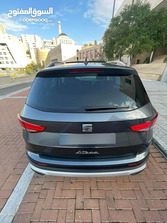 سيات اتيكا