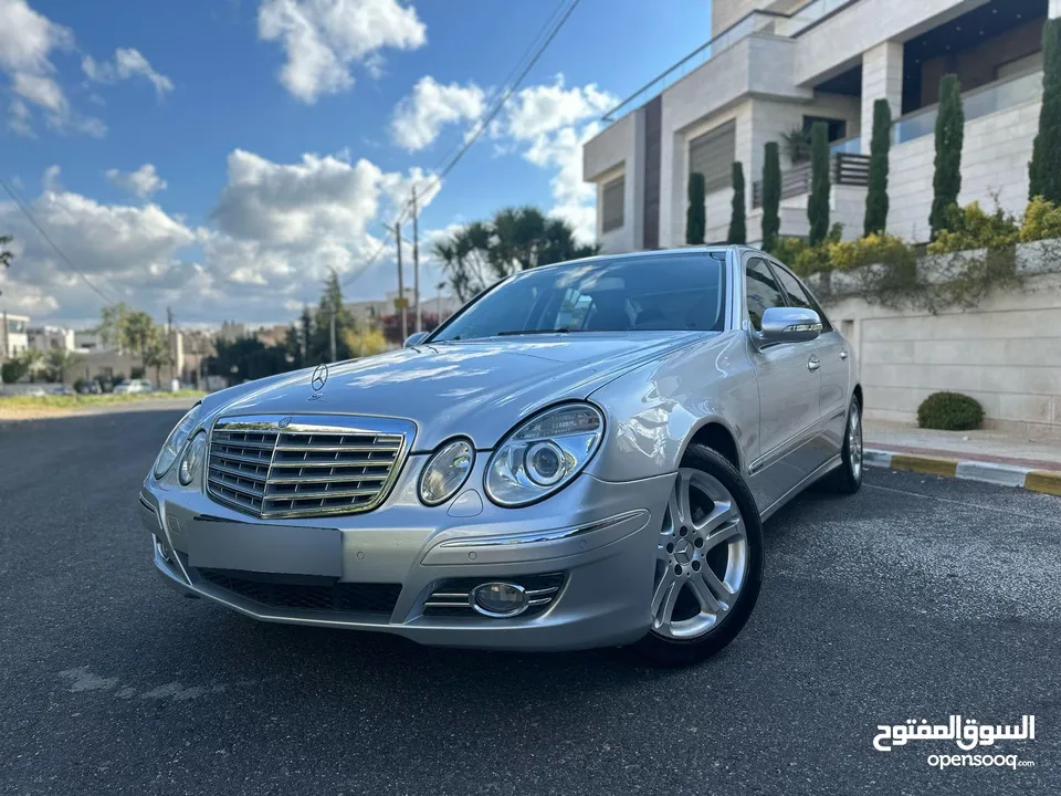 مرسيدس e200 w211 افنجارد بحالة الوكاله للبيع