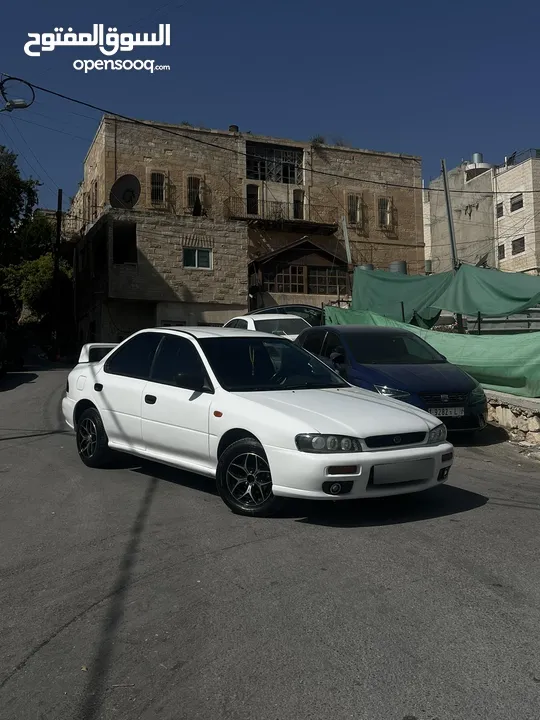 سيارة سوبارو 1999