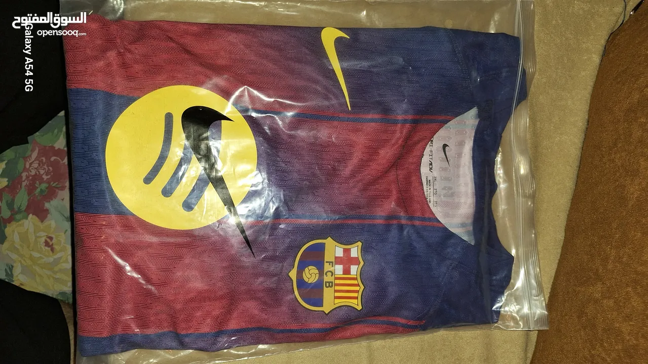 طقم برشلونة ل موسم 2026 FC BARCELONA KIT 2026 HOME KIT