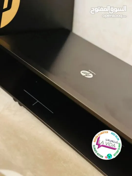 لابتوبات للبيع بأسعار مخفضة