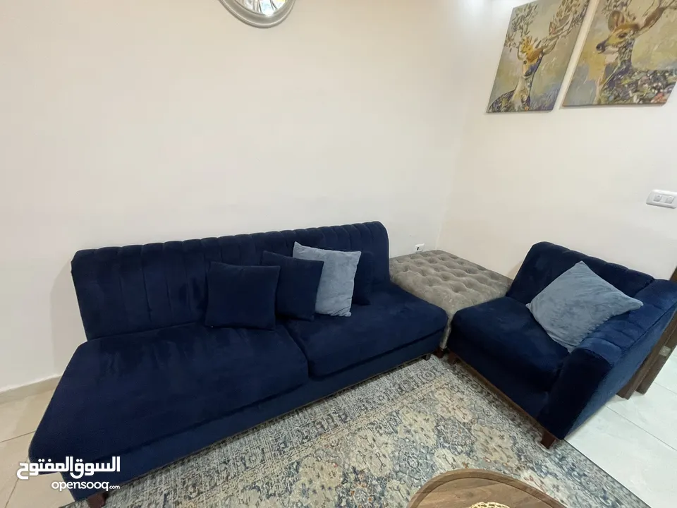 طقم كنب كورنر كحلي بحالة ممتازة - تصميم أنيق ومريح  Corner Navy Blue Sofa Set  * مستعمل *