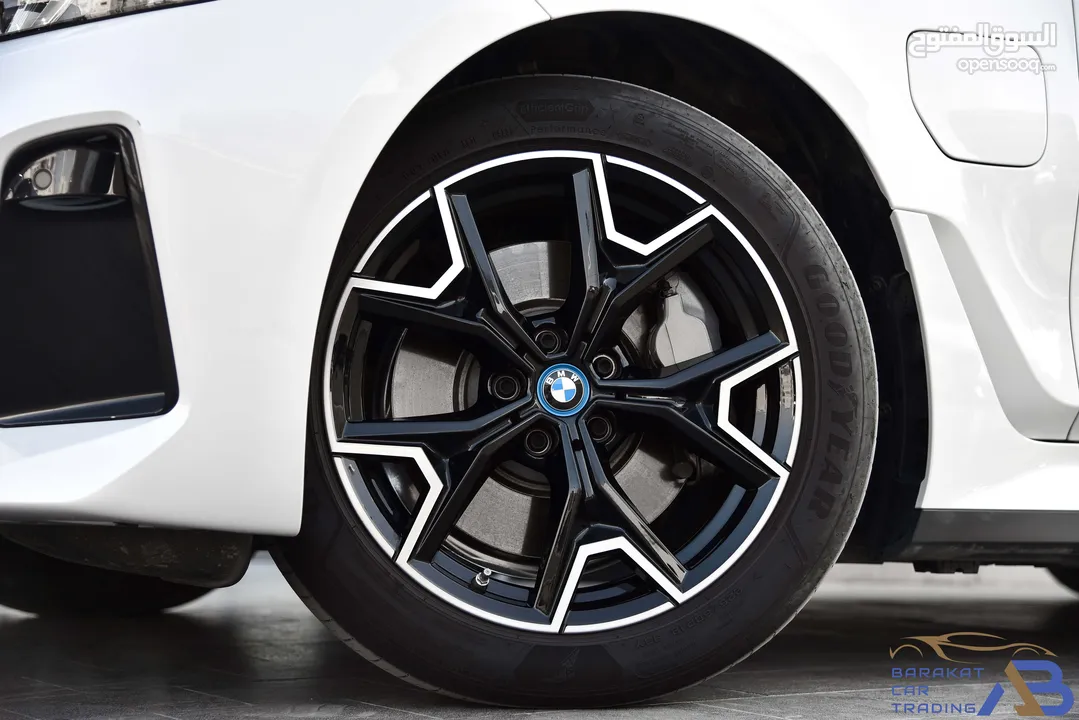 بي ام دبليو الفئة الثالثة i3 eDrive 40L كهربائية بالكامل 2023 BMW i3 eDrive 40L EV M Power Kit – Ful