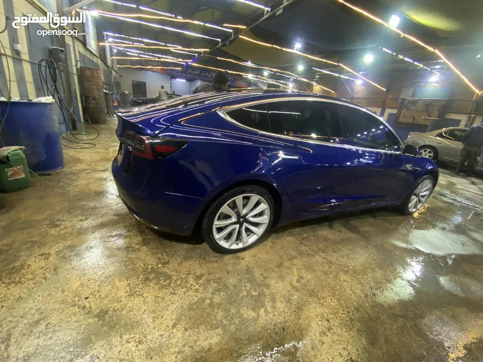 تيسلا 2019 model 3 ستاندرد بلس بحالة الوكالة لون مميز جنط 19 للبيع بسعر لقطة ومحروووووق