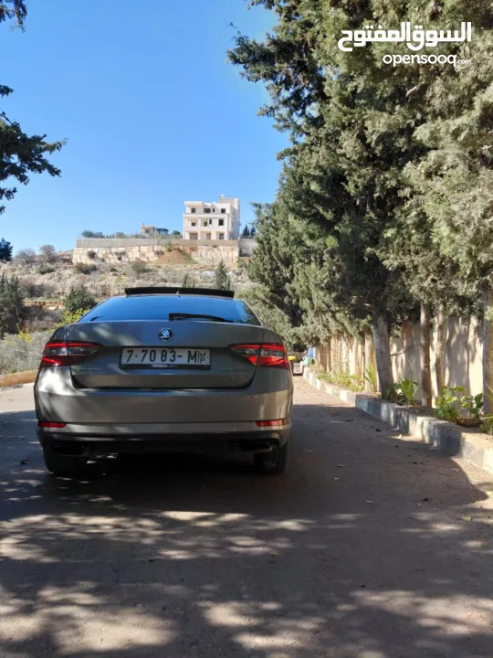 سكودا سوبيرب 4 /4 280 حصان فل فل بانوراما اصتطفاف ذاتي ايد اولا تامين وترخيص شامل لسنه