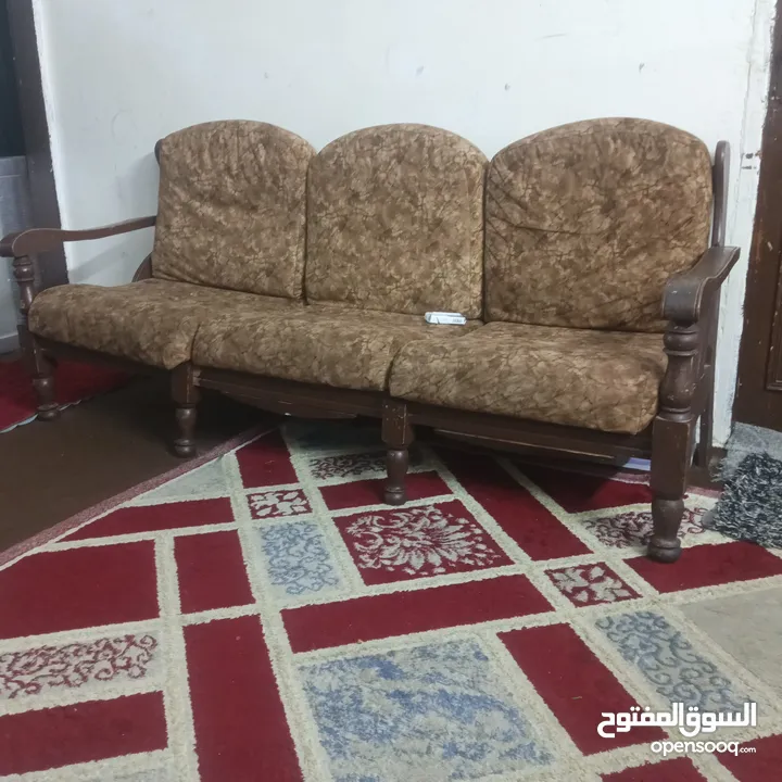 اثاث بيت مكون من جلسه عربيه غرفه نوم وطقم مورس