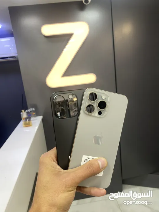 iPhone 15 pro max 256g  بحالة آلجديد  عليه كفالة
