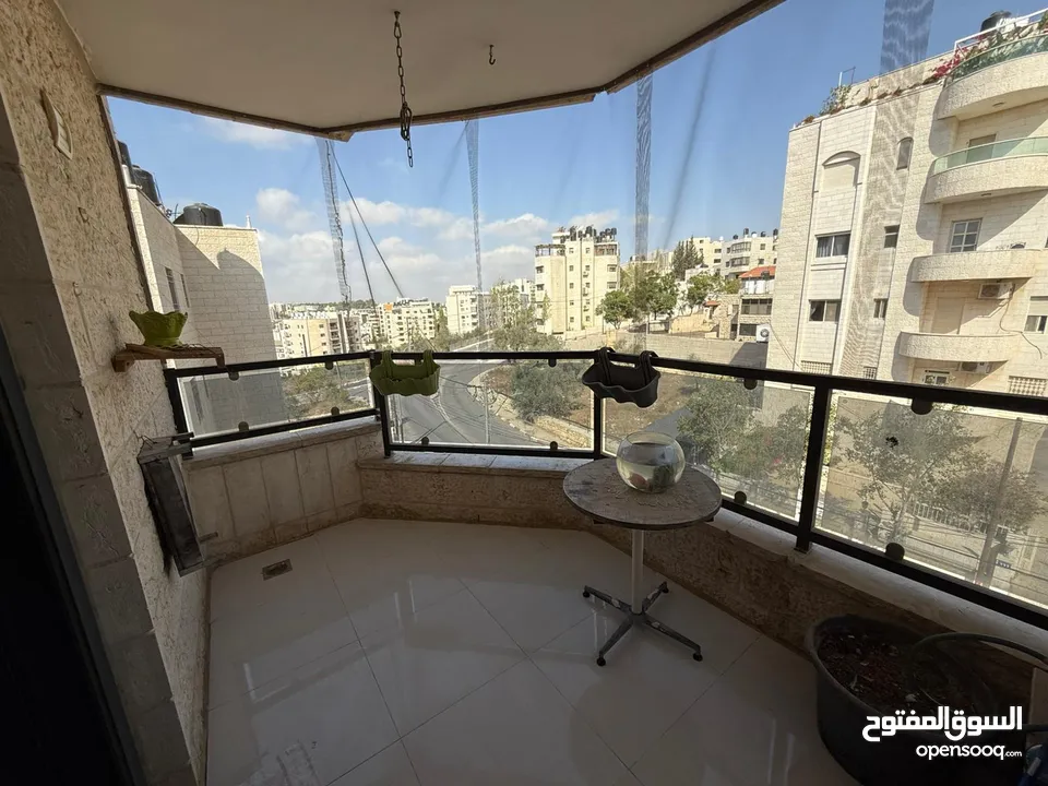شقة سكنية مفروشة للأيجار