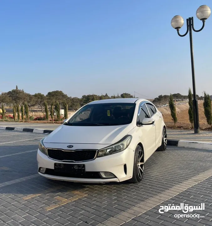 متوفر للبيع (هونداي اكسنت عدد 2 -كيا سيراتو k3  ديزل -افانتي -هوندا)
