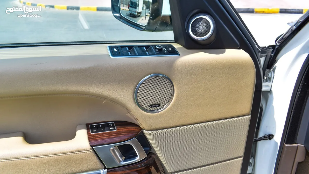 Range Rover Vogue SE - V8 - 2014 MODEL - GCC
