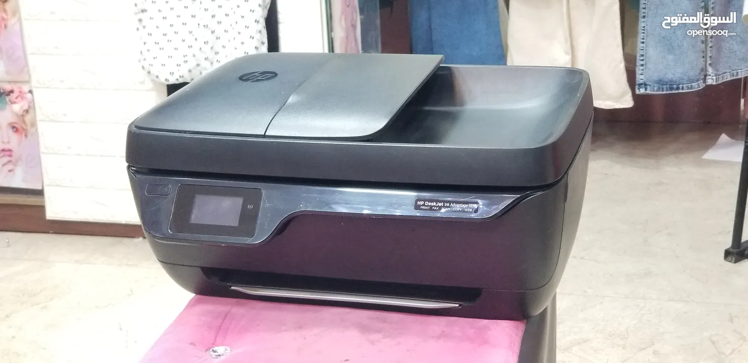 طابعة hp ملونة مع سكانر وحبر فل ويرلس فخمة