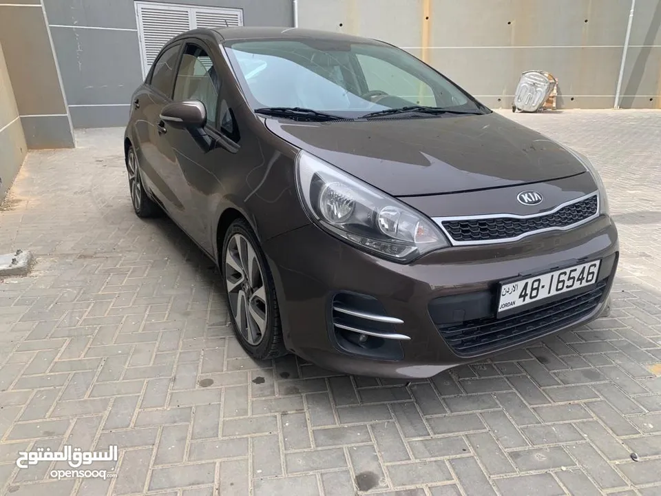 Kia rio 2017 كيا ريو هاتشباك لون بني غامق