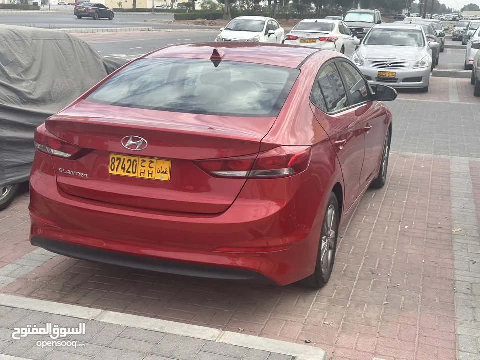 2017 Hyundai Elantra American spcs, Excellent condition