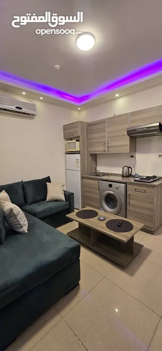 شقة فندقية فخمة و مميزة جداً للإيجار اليومي و الاسبوعي (يمنع الكابلز) (بأسعار منافسة ) خدمة 24 ساعة