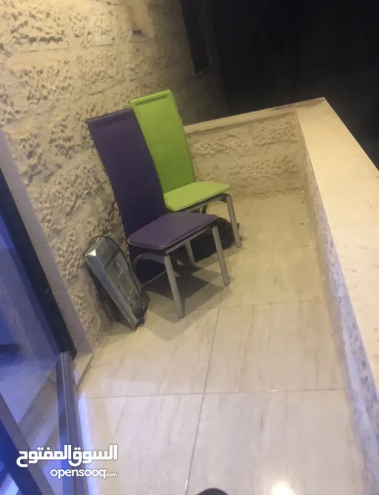شقه وستوديو  مفروشه((تسويه)للايجار الشهري ب عبدون من الماللك