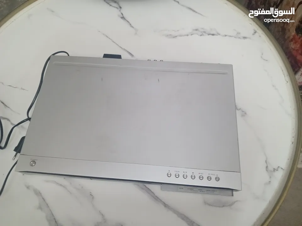 dvd نوع LG للبيع بحاله الوكاله