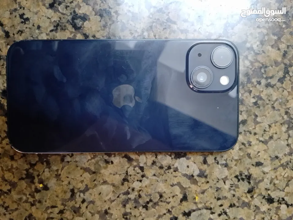 iPhone 13 نظيف جداً – بسعر285دينار مساحه 128 للبدل أو البيع