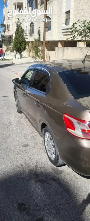 بيجوا 301بحالة ممتاز تأمين وترخيص شامل لعام